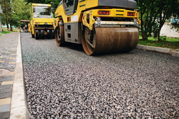 Best Commercial Driveway Pavers  in Montrose, MI